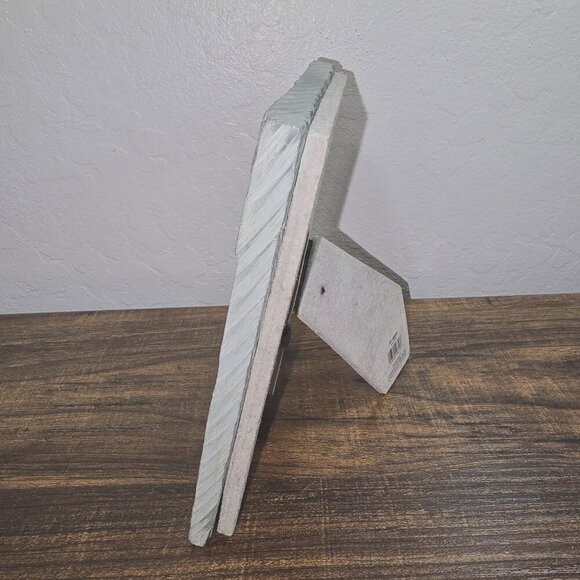 Frame-ology Slate Leaves 2-1/4" x 2-1/4" Picture Frame Decorative Stone Heavy - Picture 3 of 9